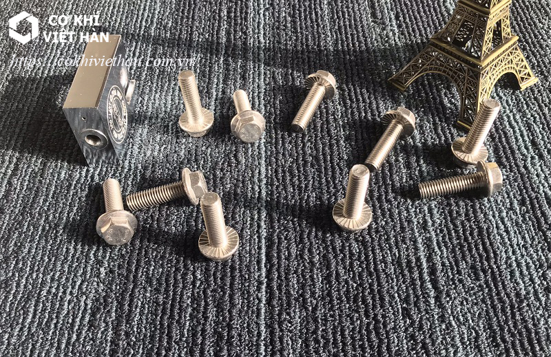 BU LÔNG ỐC VÍT INOX 304