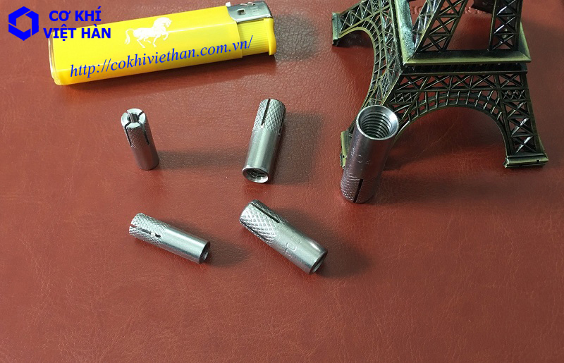 Tắc kê nở đạn inox 304 dùng cho trần bê tông