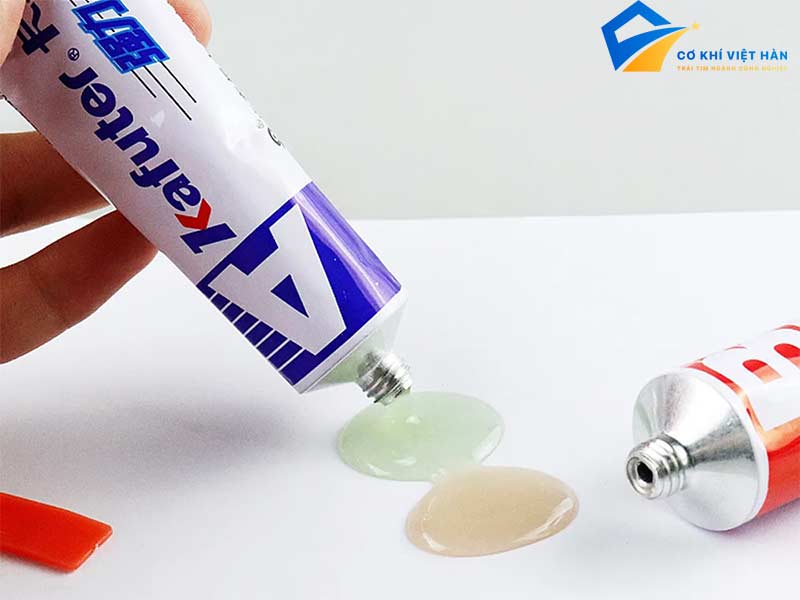 Keo AB là gì? Cách pha keo AB và những điều cần lưu ý khi sử dụng