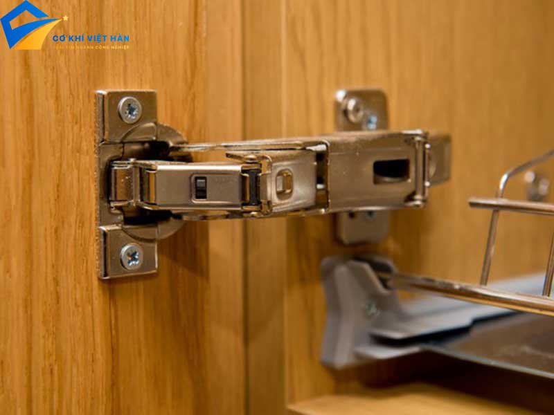 Bản lề giảm chấn là gì