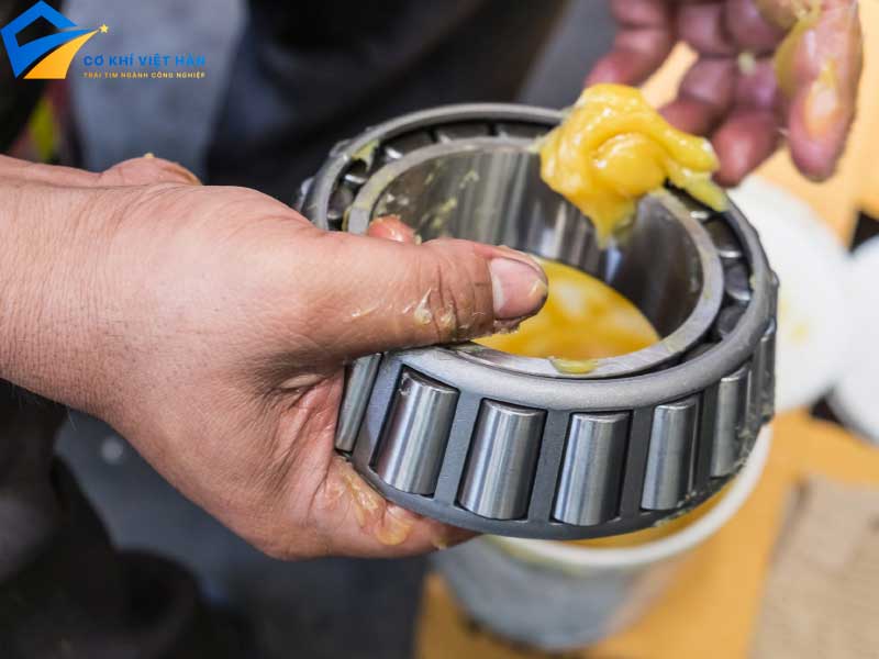 Chất Bôi Trơn Trong Vòng Bi